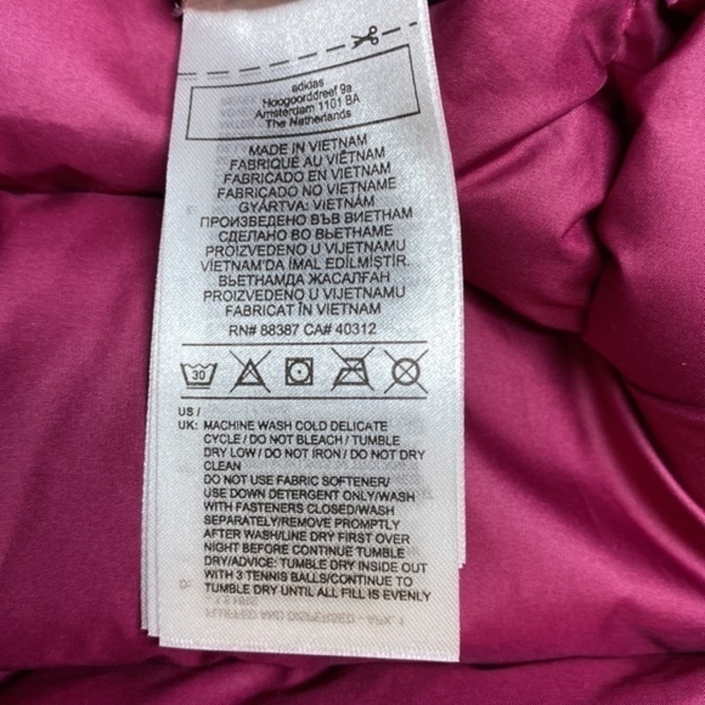 Adidas W down vest C.R. in power berry size small NWT - Picture 16 of 16
